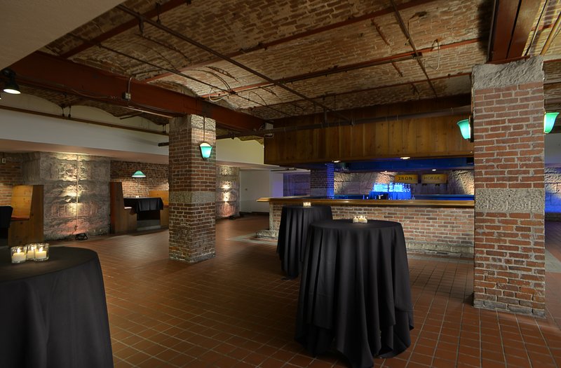 Crowne Plaza Indianapolis-Dwtn-Union Stn,Indiana>>Center Township,3.5 star