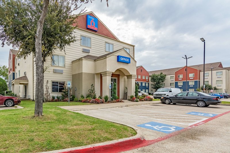 Studio 6 Dallas, Tx,Dallas County>>Dallas,2.5 star
