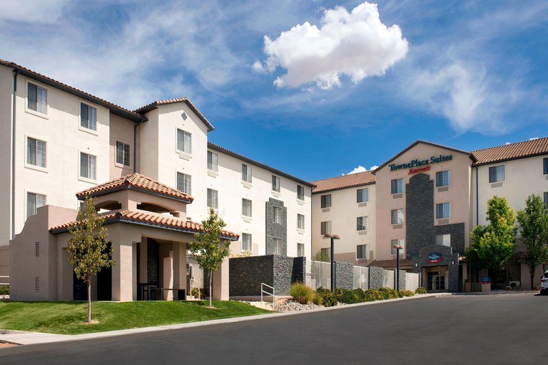 towneplace suites abq airport