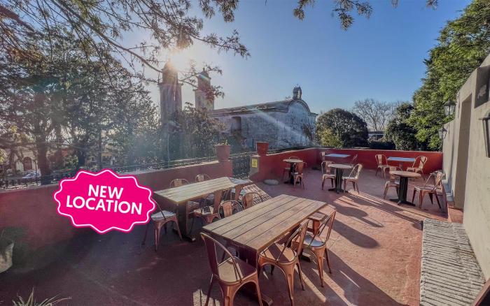 Viajero Colonia Hostel And Suites Solo Adultos,,2 star