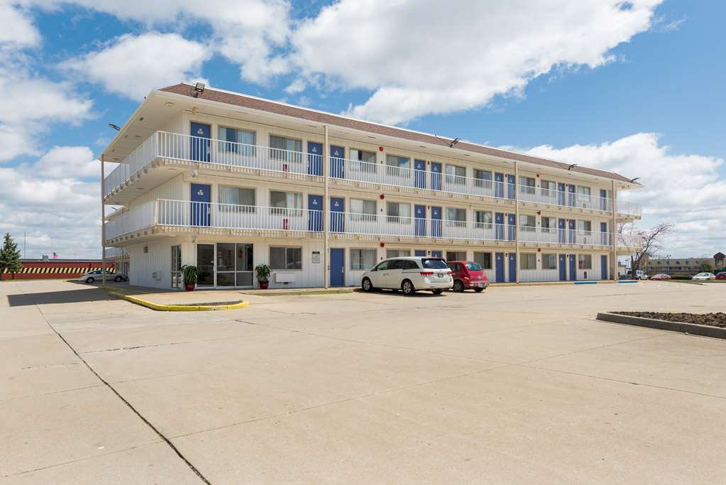 Motel 6 Dayton, Oh,,2 star