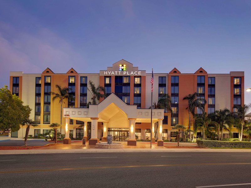 Hyatt Place Ontario / Rancho Cucamonga,Ontario>>Los Angeles,3 star