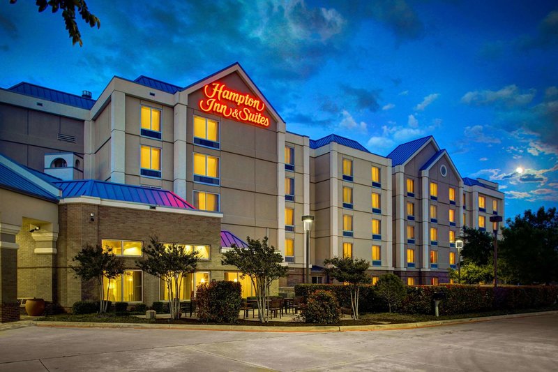 hampton inn and suites n ft worth alliance airport