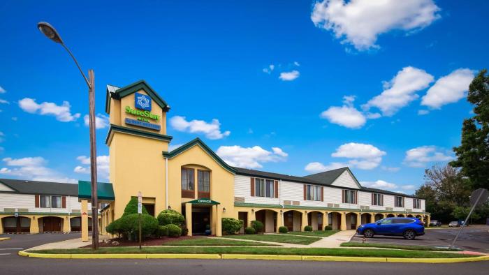 Surestay Hotel By Best Western East Brunswick