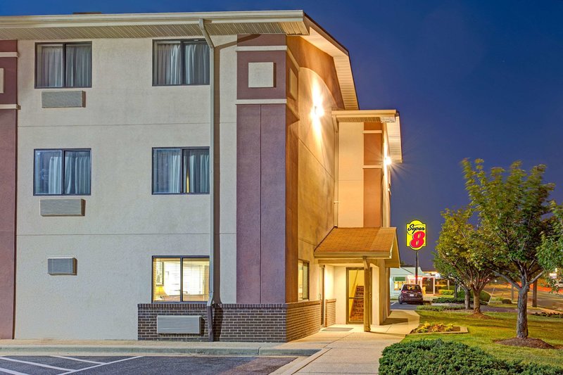 Super 8 By Wyndham College Park Wash Dc Area,Washington>>College Park,2 star