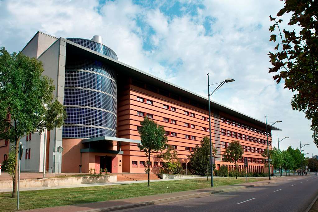 Tryp By Wyndham Halle,Near Saline Museum,3 star