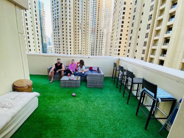 Bollywood Beach Hostel Jbr,,5 star