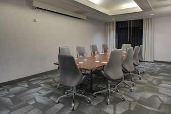 courtyard by marriott richmond chester