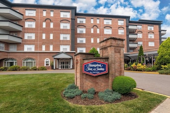 Hampton Inn & Suites Stamford,Greenwich>>Fairfield,3 star
