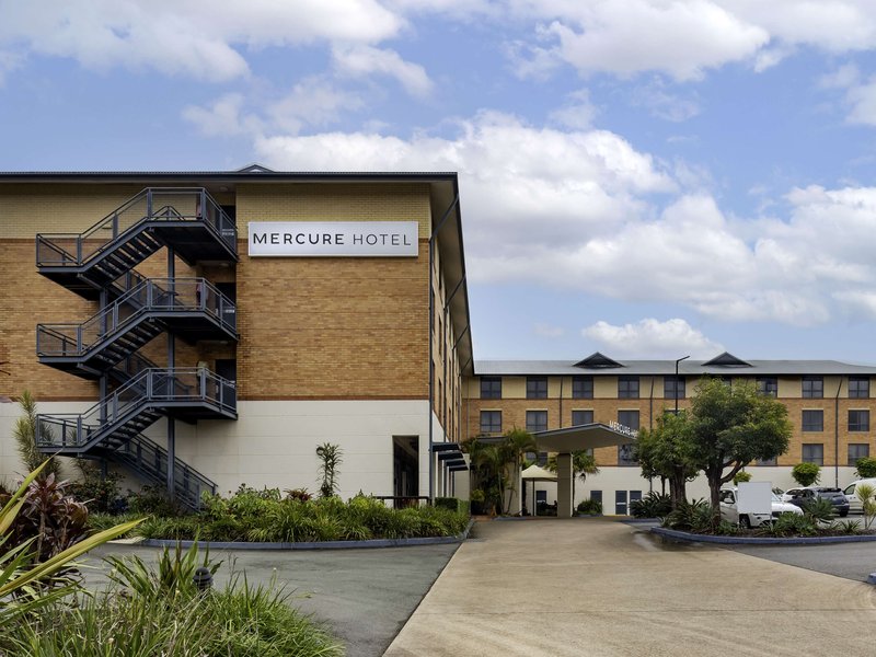 mercure brisbane garden city