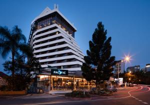 mercure brisbane spring hill