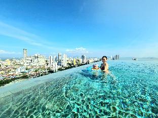 beacon executive suite george town