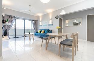 vip suite seaview batu ferringhi 3 rooms 1202