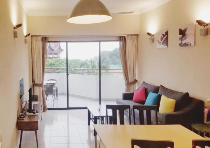 deluxe poolview beach batu ferringhi 2 rooms 502