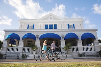 Rosedon - Adults Only From Jan 2025,Hamilton>>Bermuda,4 star