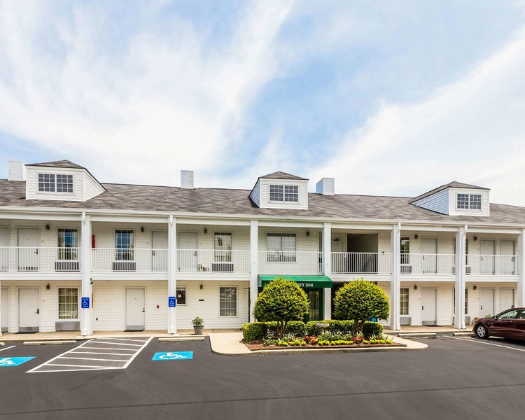 Quality Inn Trussville I-59 Exit 141,Gardendale>>Birmingham,2.5 star