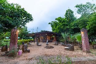 Pench Tiger Camp,,3 star