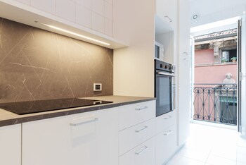 Milan Retreats Duomo Brera,,0 star