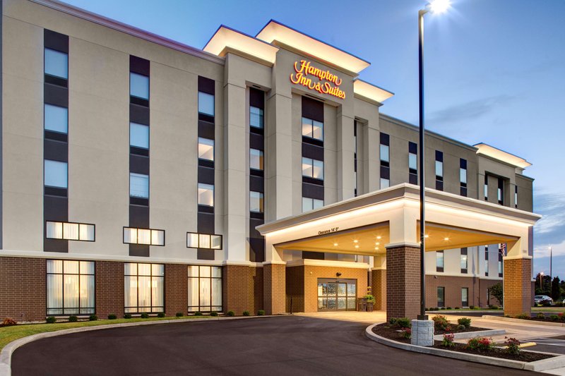 Hampton Inn & Suites Syracuse North Airport Area