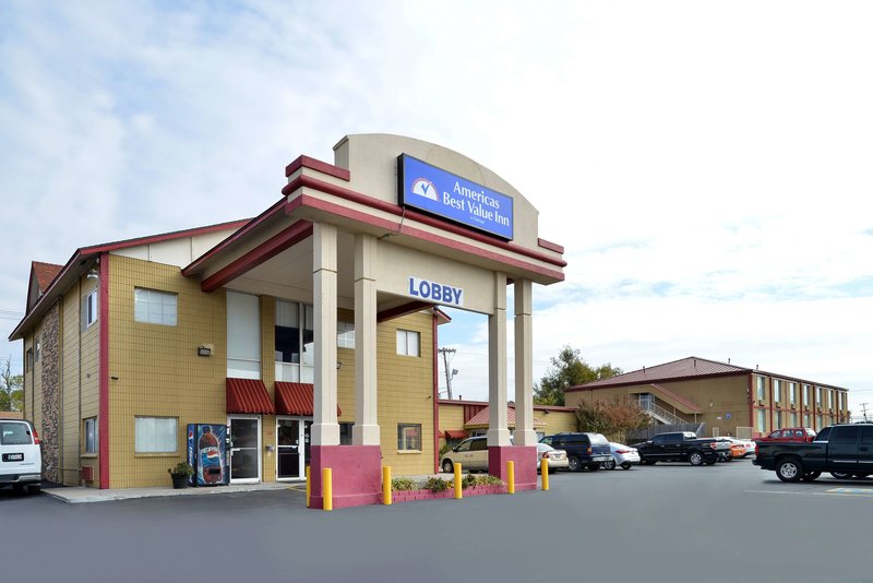 americas best value inn tulsa at i 44