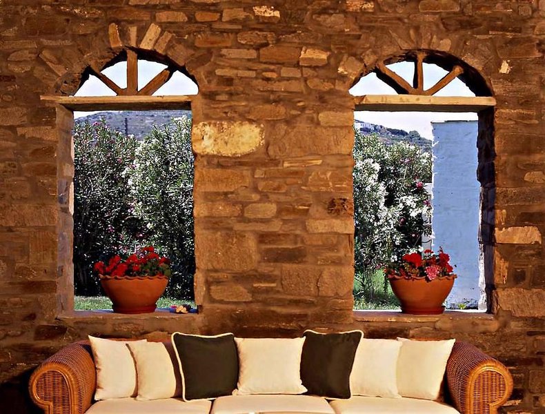 Yria Boutique Hotel & Spa,Parikia>>Parasporos,5 star