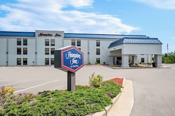 hampton inn grand rapids north