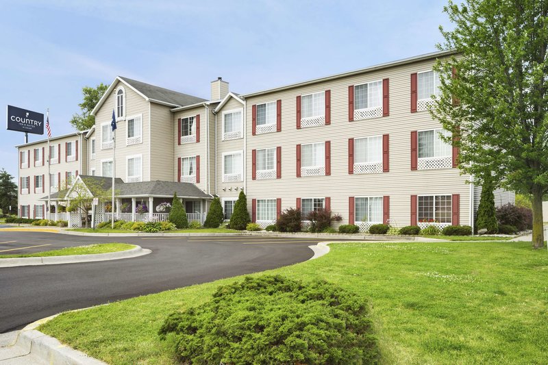 country inn and suites by radisson grand rapids airport mi