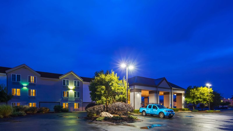 Best Western Hartford Hotel & Suites