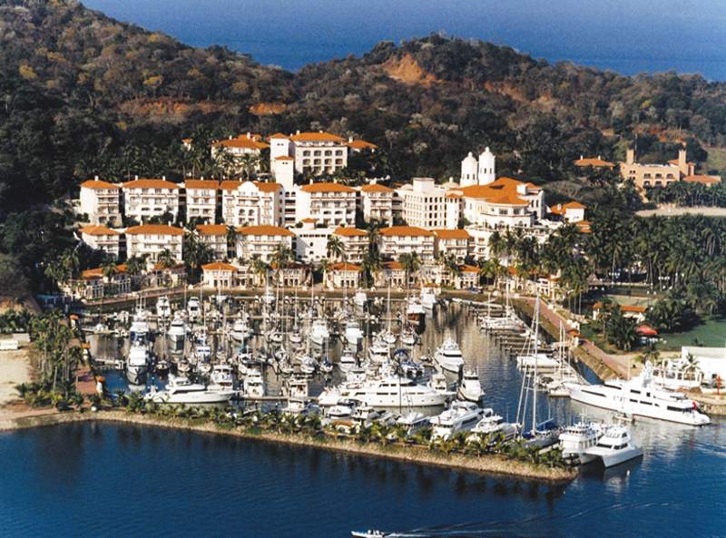 Grand Isla Navidad Resort,Cihuatlan>>Barra De Navidad,5 star