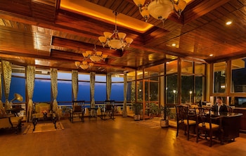 Sinclairs Darjeeling,Gandhi Road,3 star