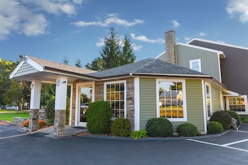 Capital Inn & Suites,East Greenbush>>Albany,2 star