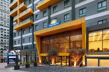 Days Hotel By Wyndham Istanbul Esenyurt,,3 star