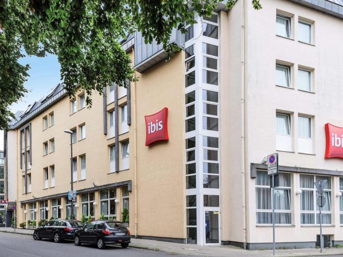 Ibis Aachen Marschiertor, Aix-La-Chapelle,Cologne>>Aachen,2 star