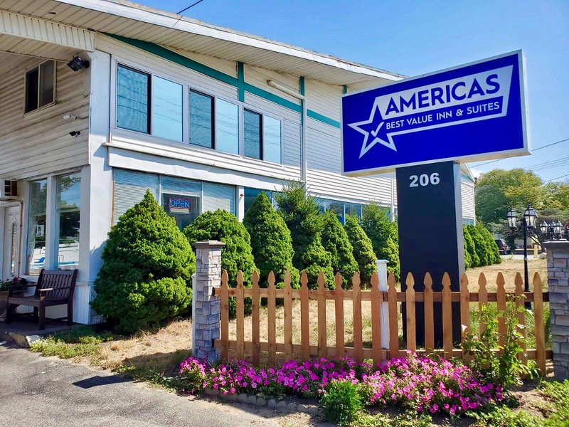 Americas Best Value Inn & Suites Hyannis Cape Cod,Boston>>Barnstable,2 star