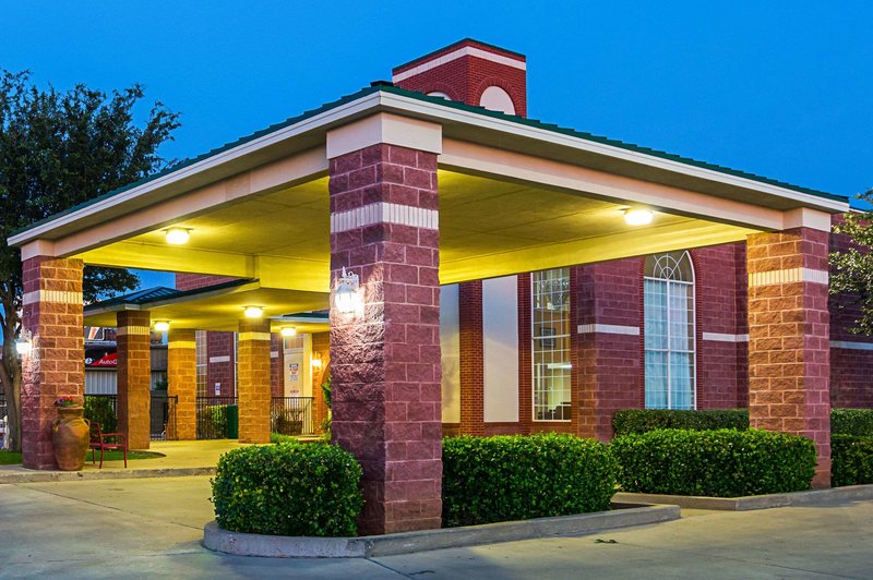 Quality Suites,Lubbock County>>Lubbock,3 star