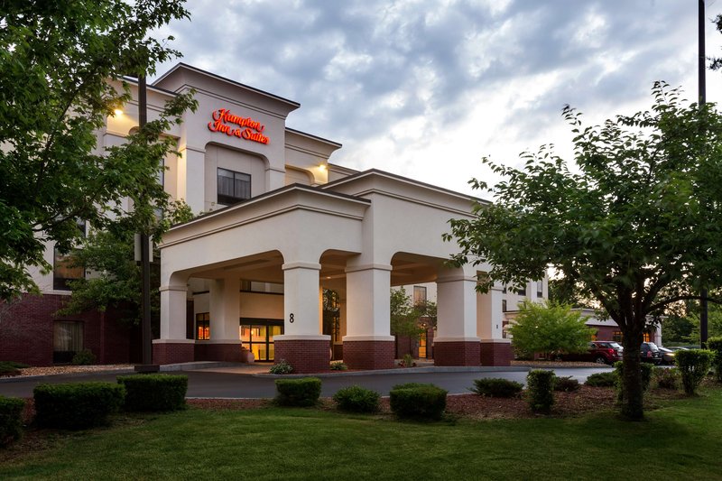 Hampton Inn & Suites Manchester-Bedford,Hillsborough County>>Bedford,2.5 star