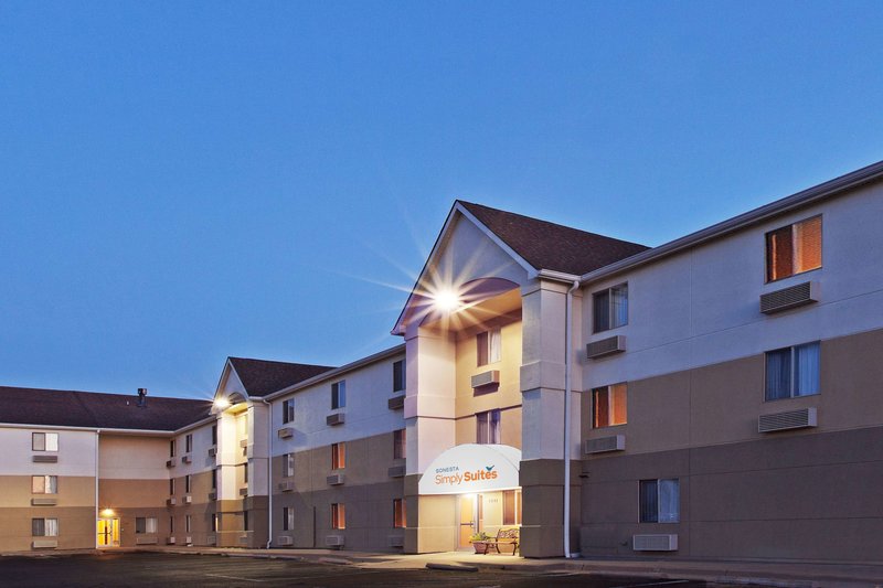 mainstay suites wichita northeast