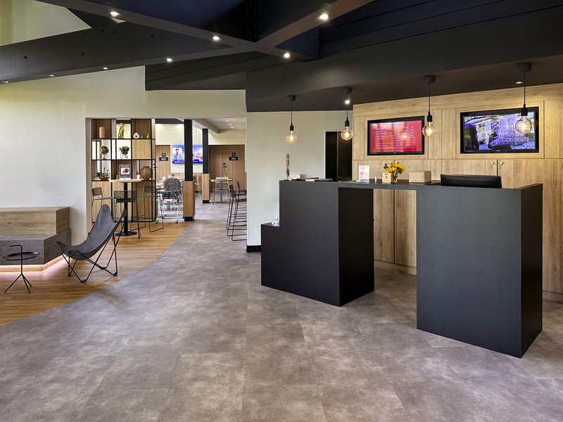 Ibis Saint Lo La Chevalerie,Manche>>Caen,3 star