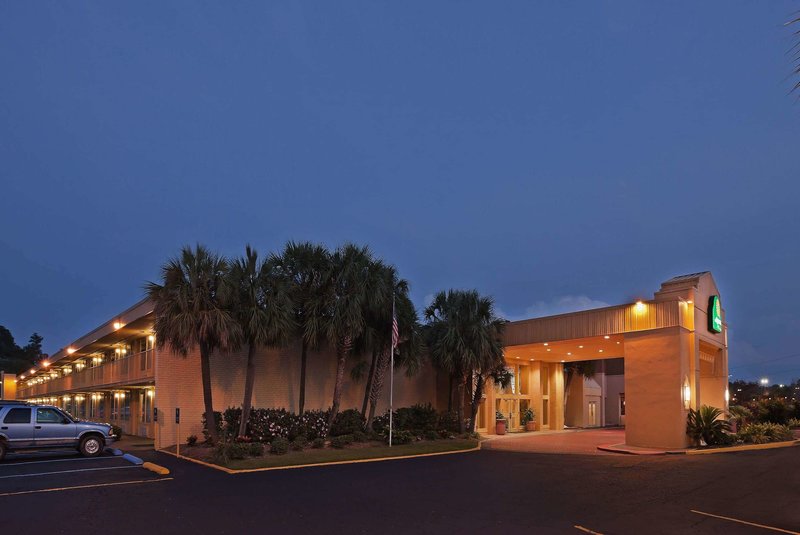 quality inn slidell i 10