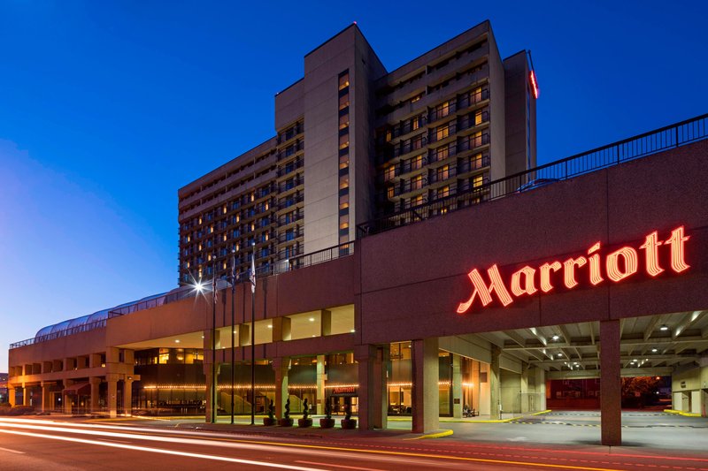 Charleston Marriott Town Center,South Charleston>>Charleston,3.5 star