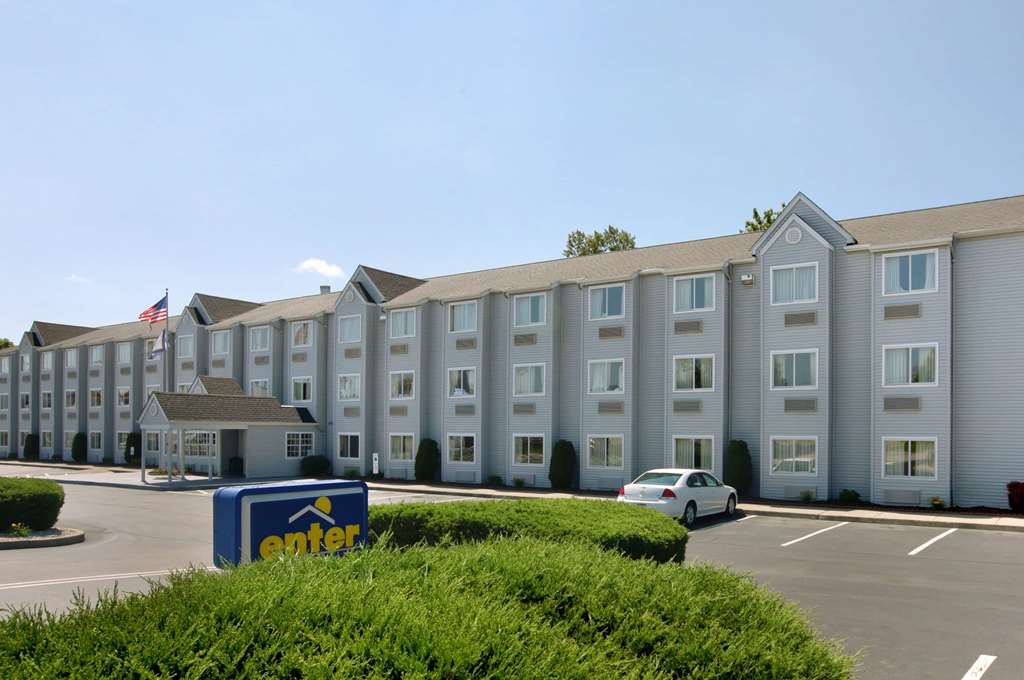 Microtel Inn & Suites By Wyndham Charleston Wv,South Charleston>>Charleston,2 star