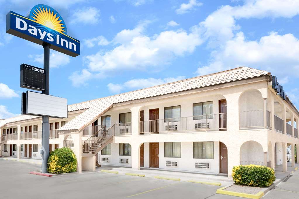 days inn by wyndham kingman east