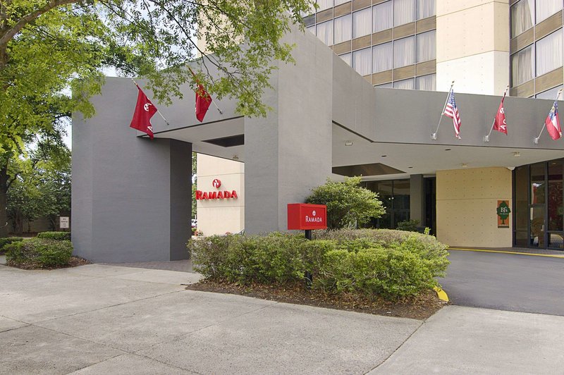 Ramada Hotel & Conf Center By Wyndham Augusta Downtown,North Augusta>>Augusta,2.5 star