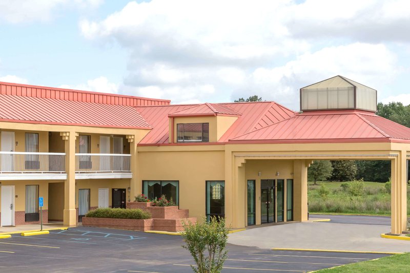 super 8 by wyndham madison ridgeland area