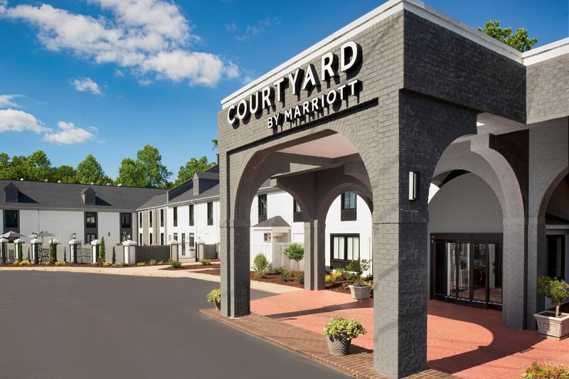 Courtyard By Marriott Winston-Salem University,Winston - Salem>>Charlotte,3 star