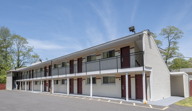 Red Roof Inn Neptune - Jersey Shore