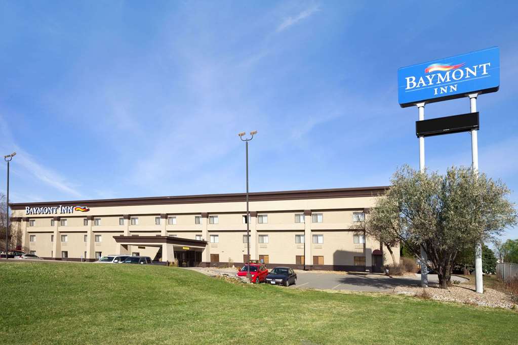 Baymont By Wyndham Sioux Falls,Sioux Falls>>Minnehaha County,2.5 star