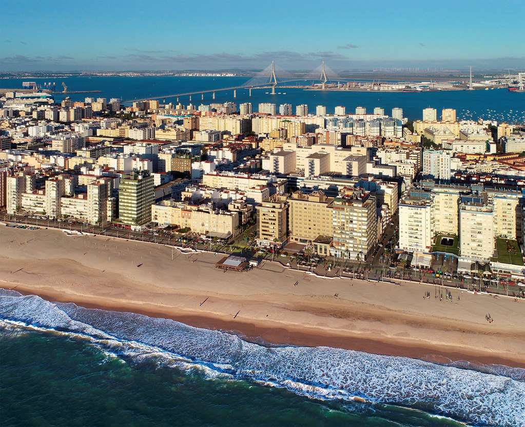 Tryp La Caleta