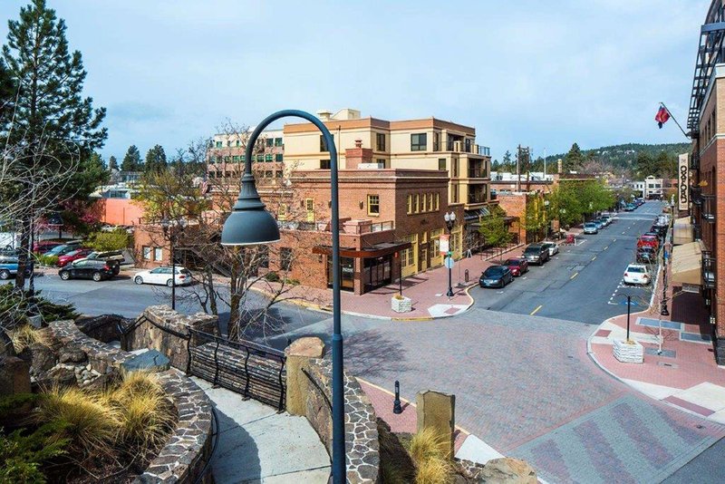 Doubletree By Hilton Hotel Bend,Deschutes County>>Bend,4 star