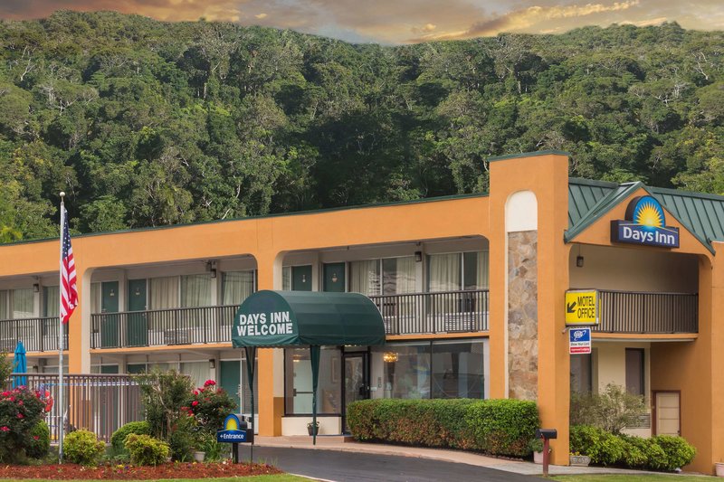 Days Inn By Wyndham Clayton
